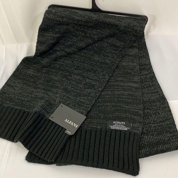 Alfani Men’s Black and Gray Knit Scarf - Picture 1 of 3